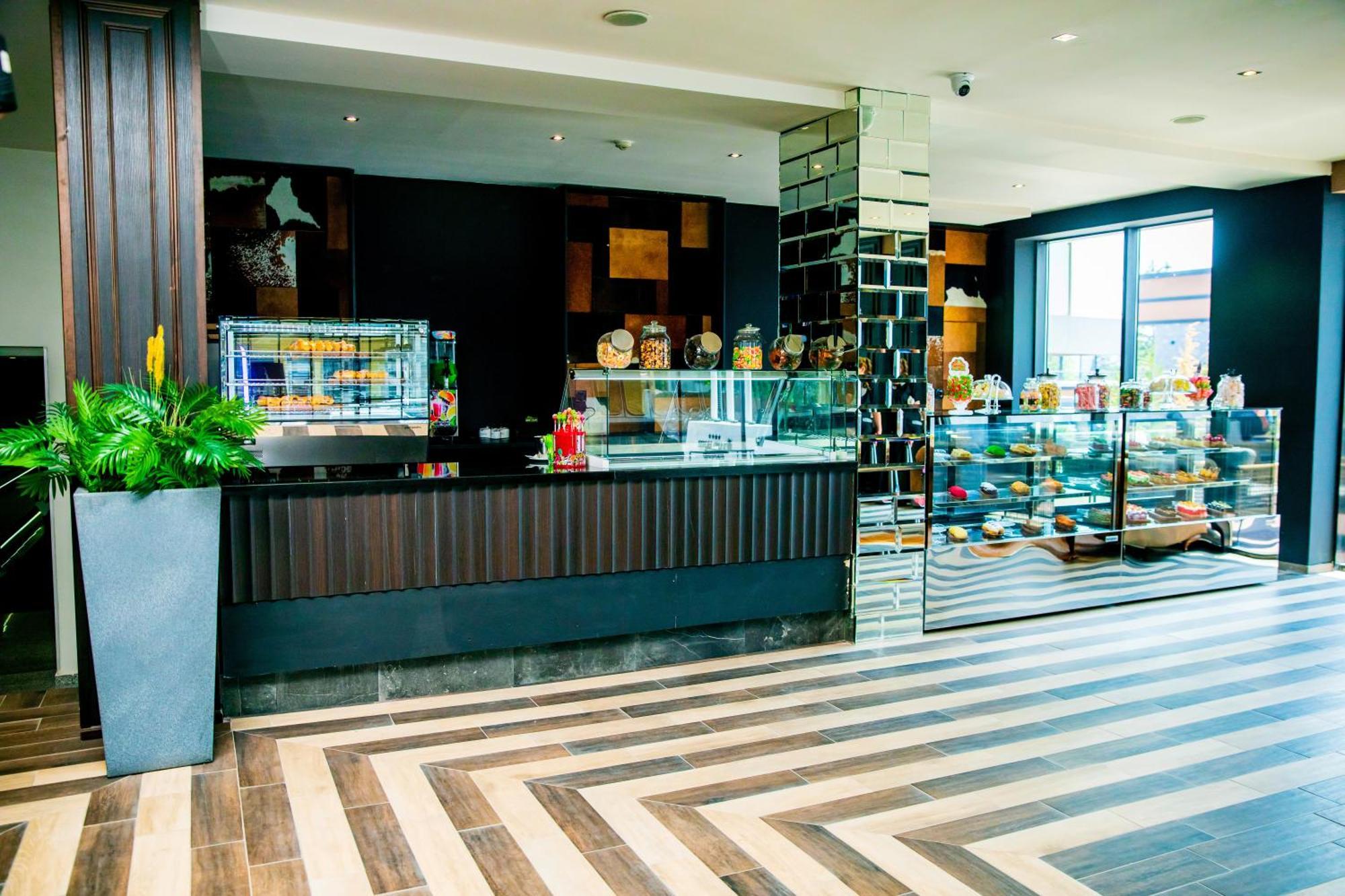 Grand - Fitness & Otel