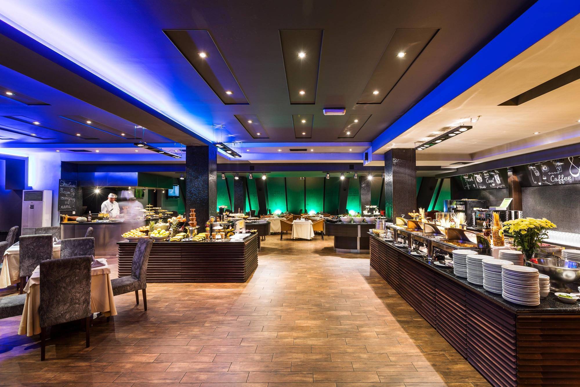 Grand - Fitness & 4*